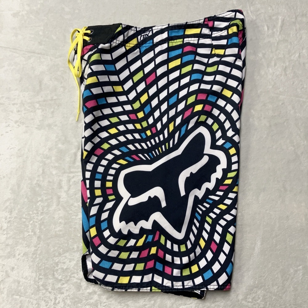 Y2K‎ Fox Racing Board Shorts Mens 32 Fit 31 Colorful Geometric Abstract Big Logo
